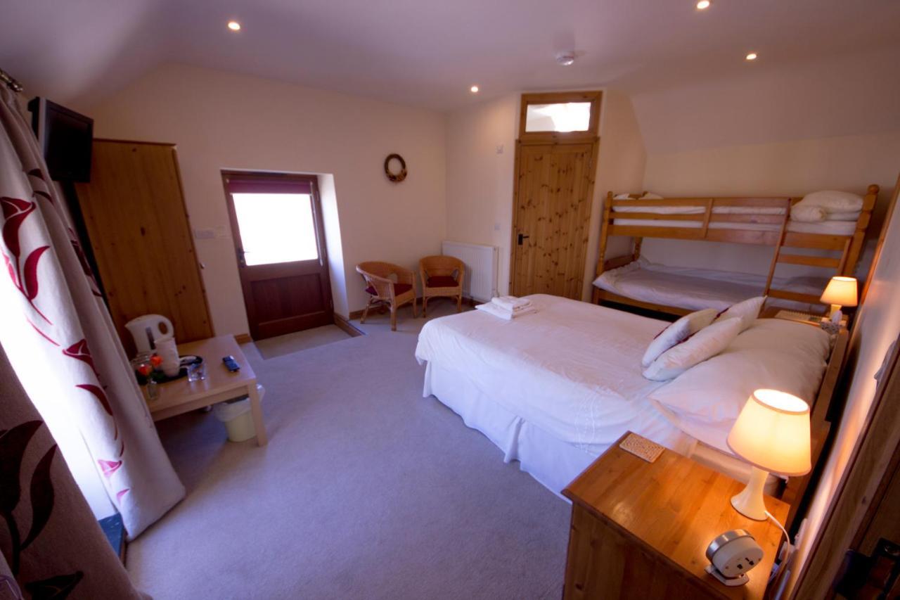Callington Polhilsa Farm B&B 외부 사진